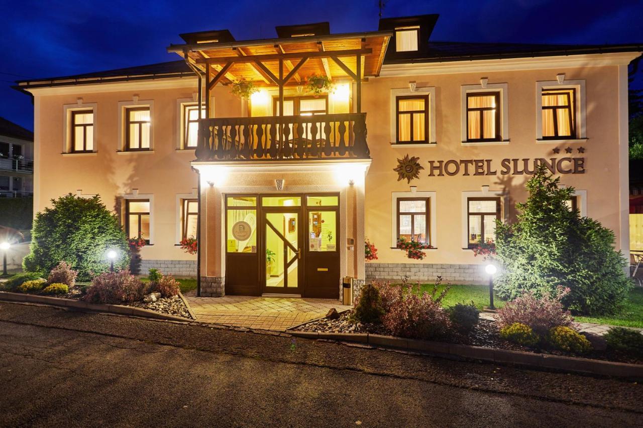 Hotel Slunce Rýmařov Esterno foto