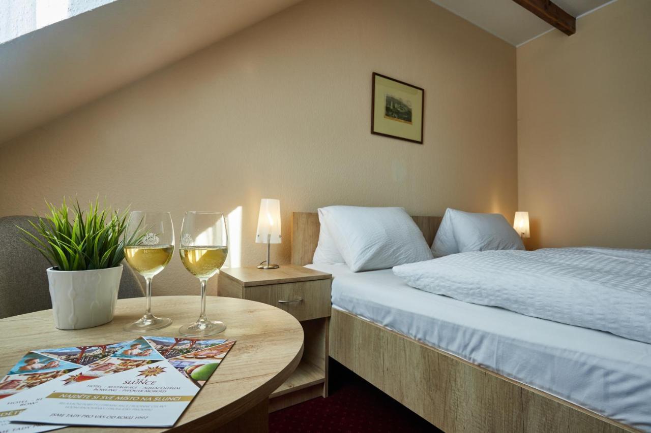 Hotel Slunce Rýmařov Esterno foto