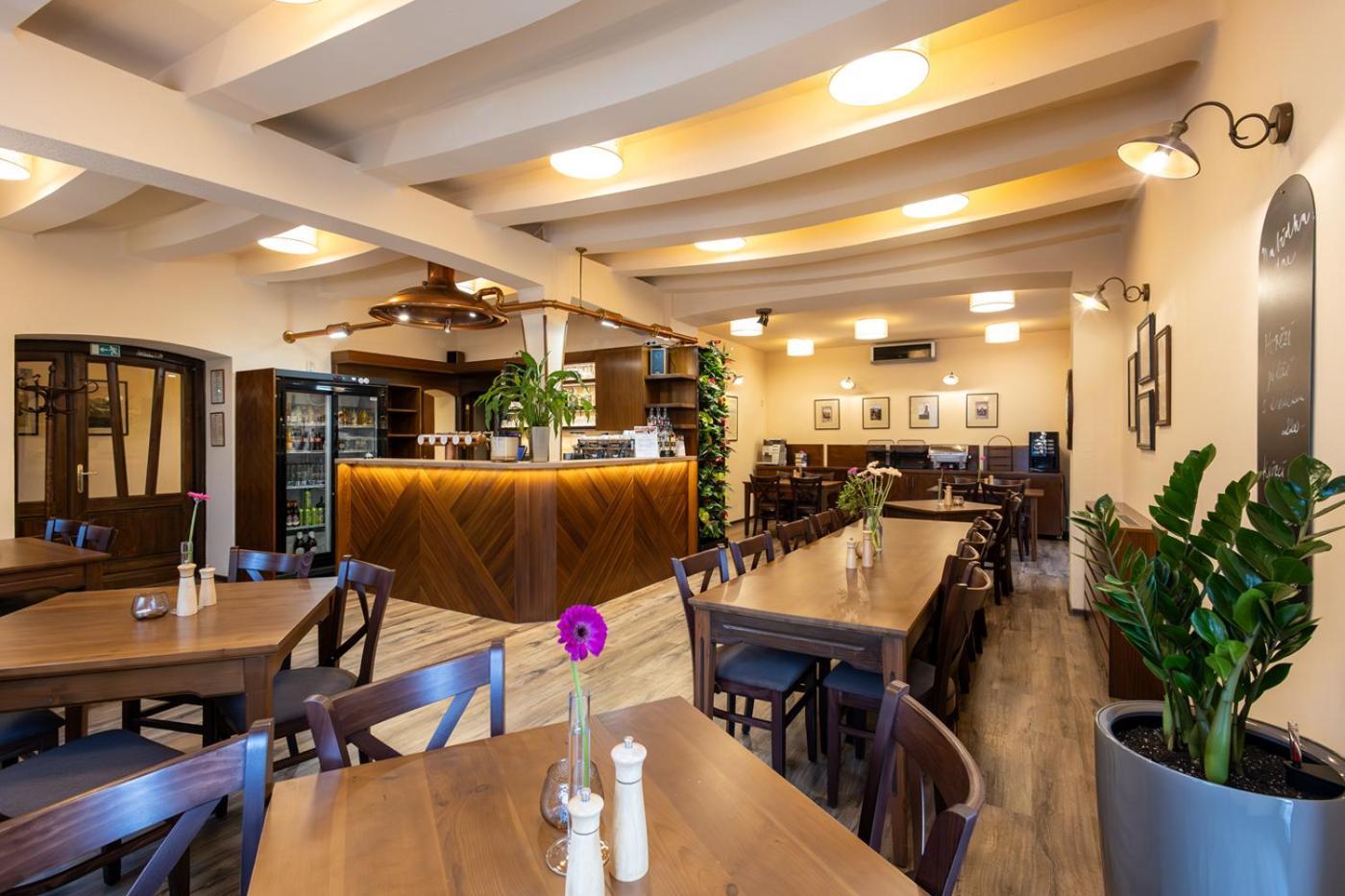 Hotel Slunce Rýmařov Esterno foto
